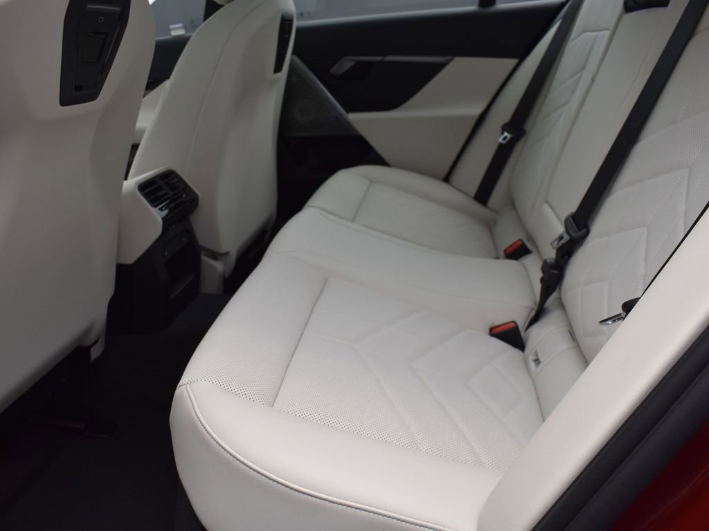 Certified 2025 BMW 530i w/ M Sport Package RWD image 16