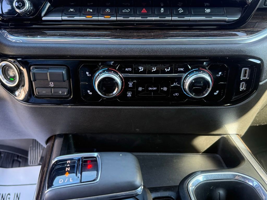 Used 2023 GMC Sierra 1500 Elevation w/ Preferred Package image 18