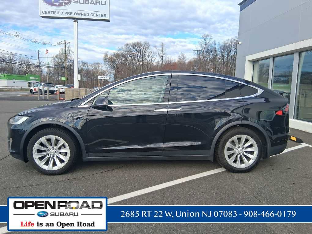 Used 2018 Tesla Model X 100D image 4