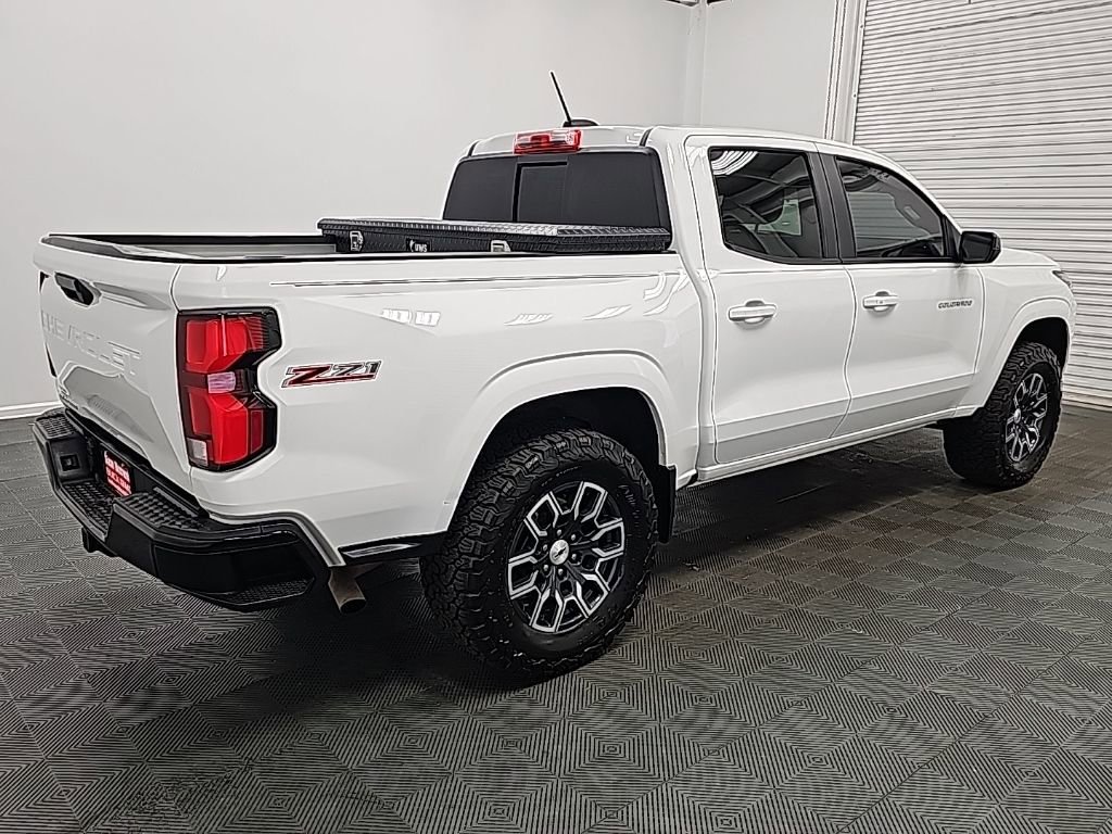 Used 2024 Chevrolet Colorado Z71 image 8
