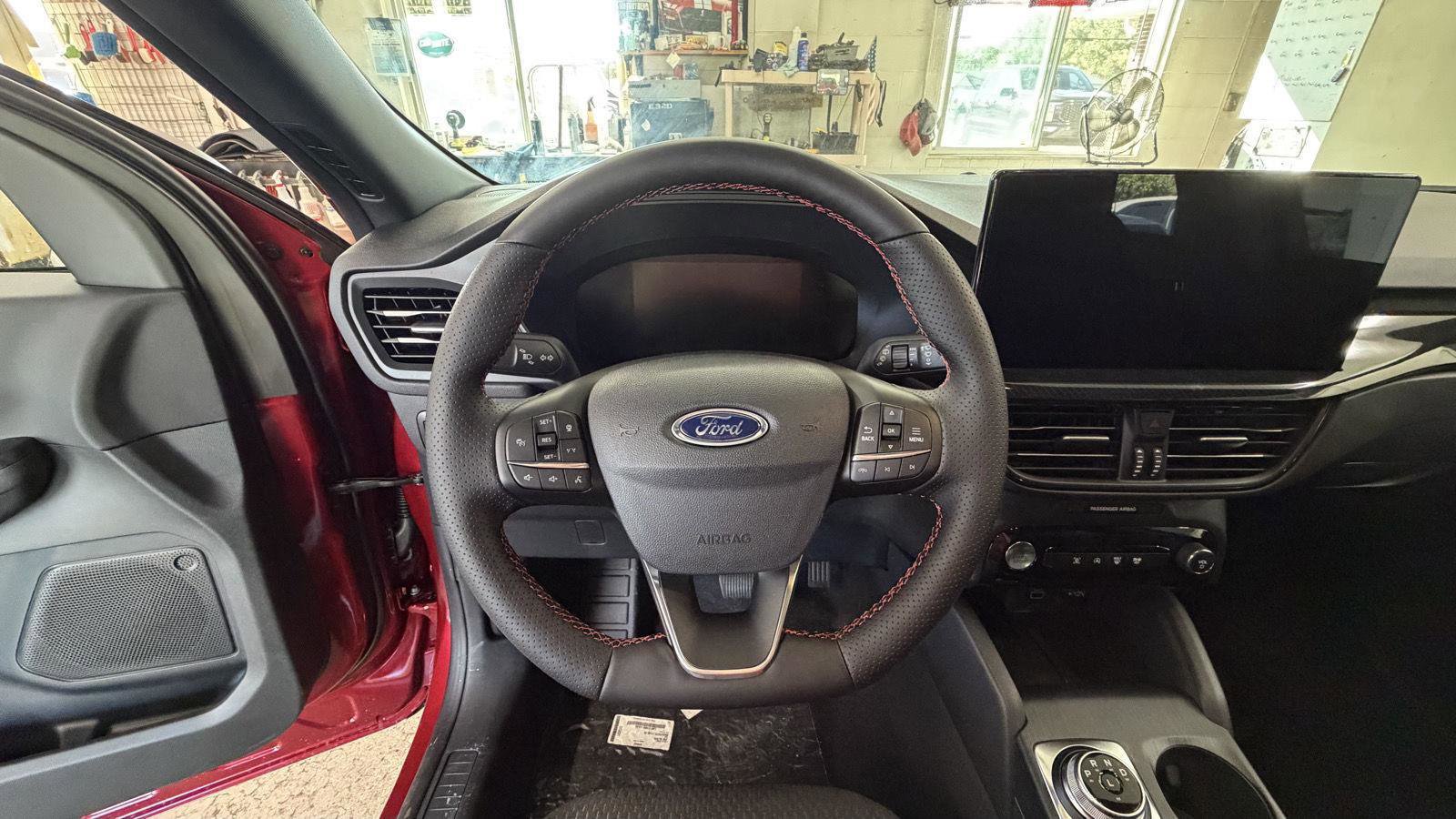 New 2026 Ford Escape ST-Line w/ Tech Pack #1 image 12