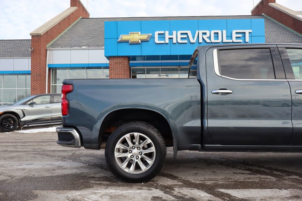 Used 2019 Chevrolet Silverado 1500 LTZ image 38