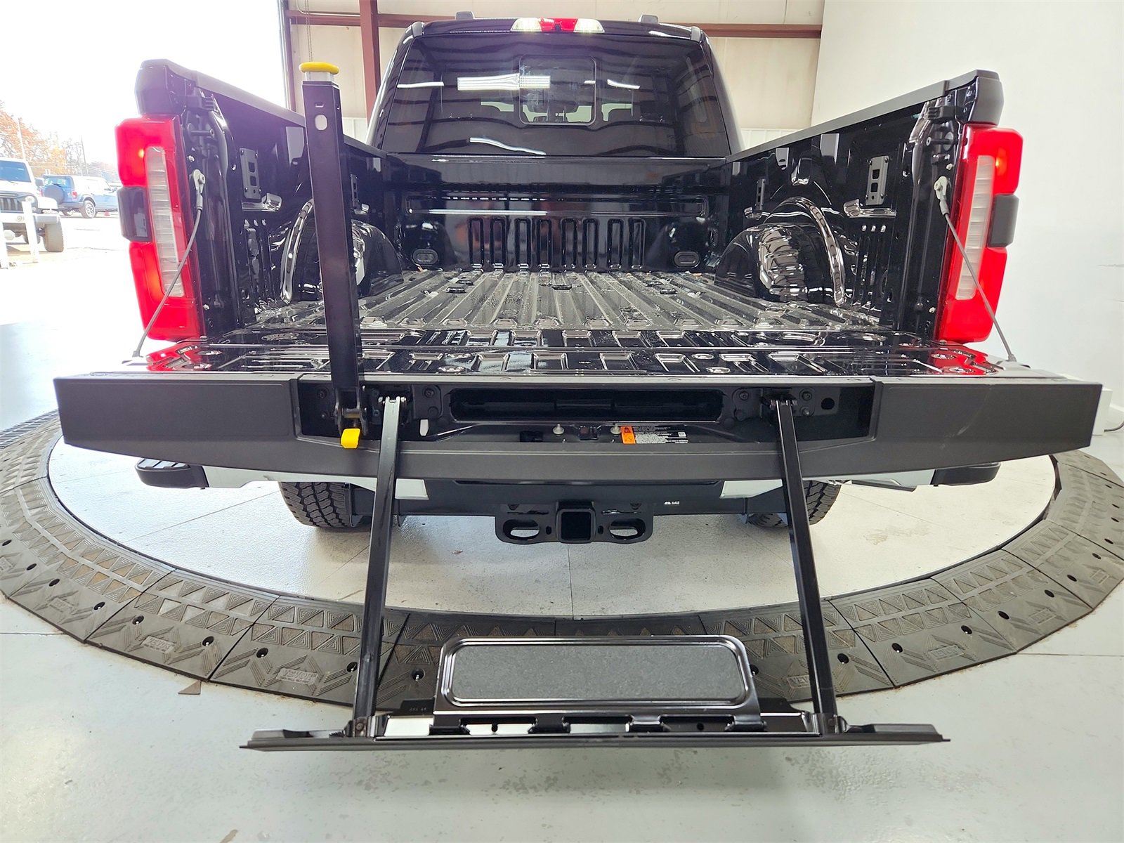 New 2026 Ford F250 Lariat w/ Lariat Ultimate Package image 48