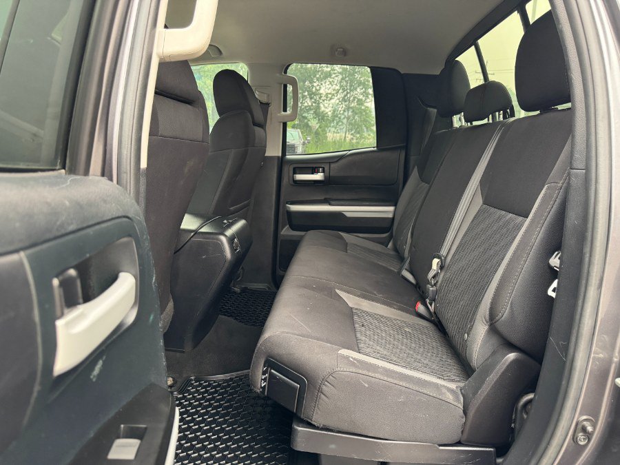 Used 2016 Toyota Tundra SR5 AWD/4WD image 16