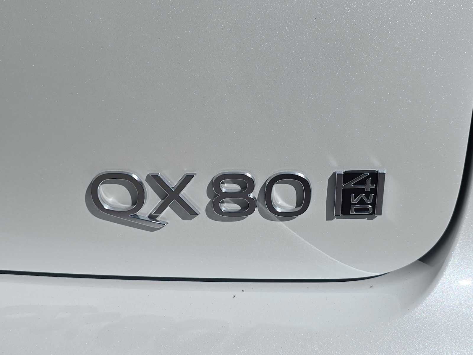 New 2026 INFINITI QX80 Luxe w/ Cargo Package image 6