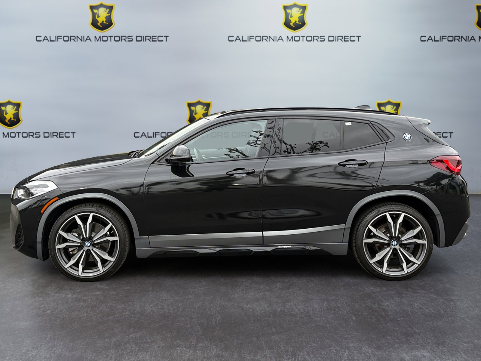 Used 2022 BMW X2 sDrive28i w/ M Sport X Package image 2