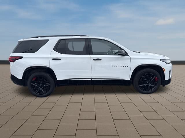 Used 2023 Chevrolet Traverse Premier w/ Redline Edition image 7