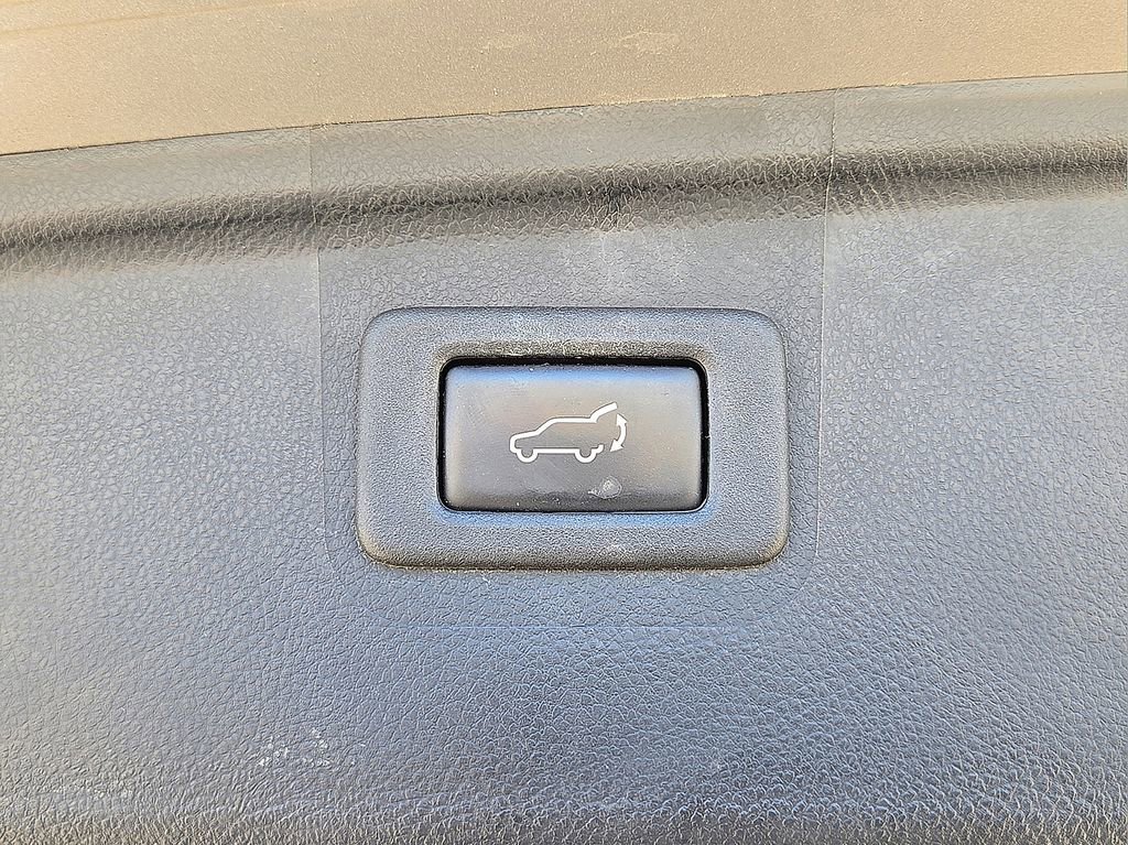 Used 2015 Subaru Outback 2.5i Premium image 14