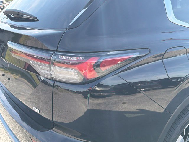 New 2026 Mitsubishi Outlander SE FWD image 12