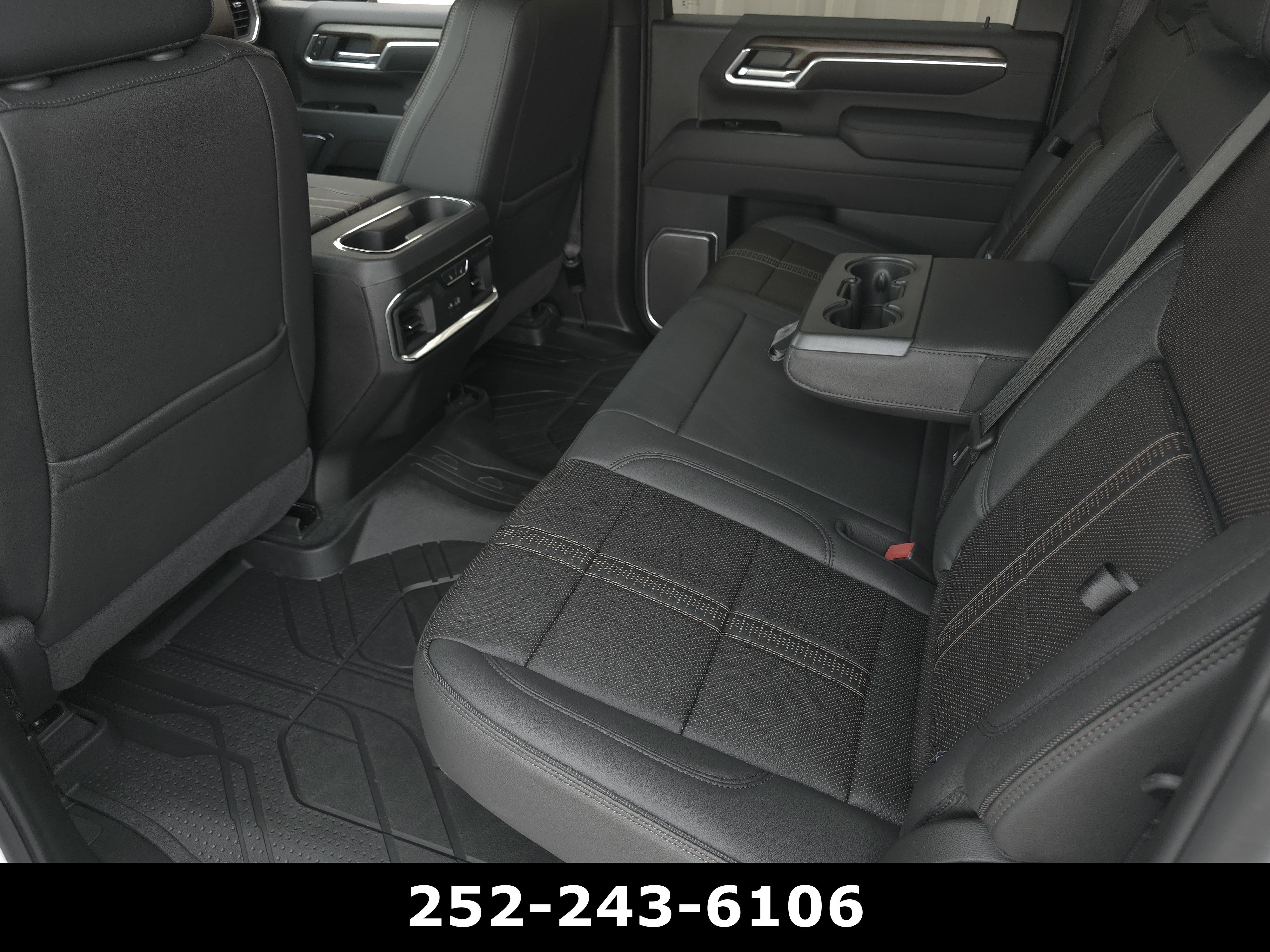 Used 2026 Chevrolet Silverado 2500 High Country w/ High Country Premium Package AWD/4WD image 29