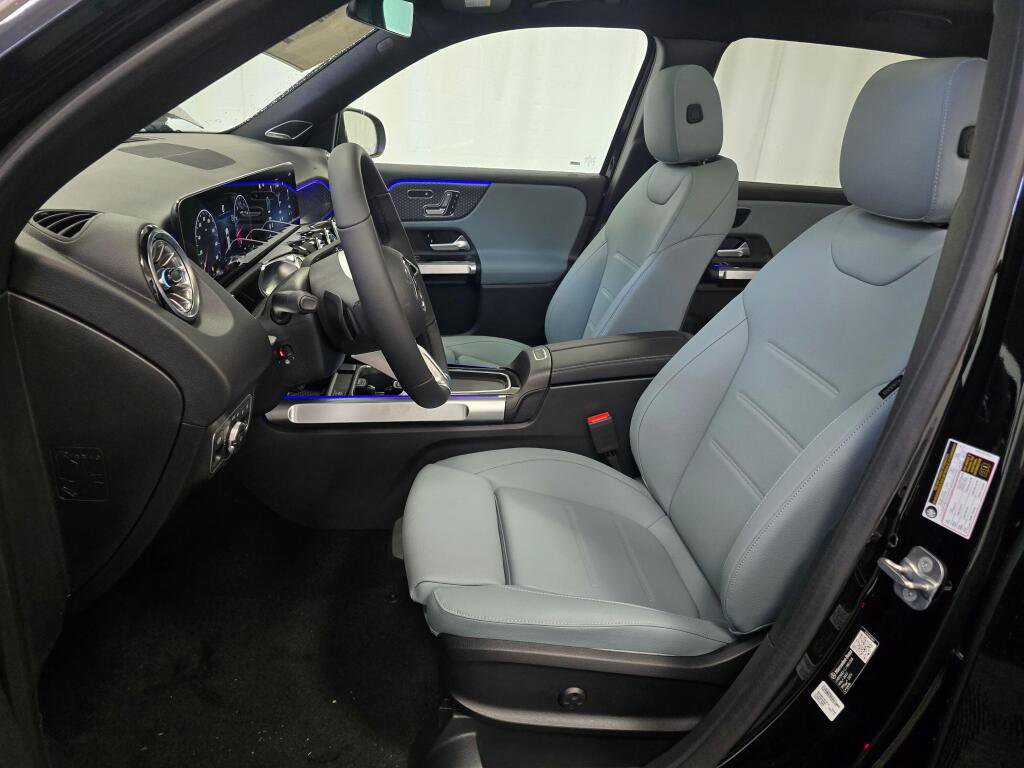 New 2026 Mercedes-Benz GLB 250 4MATIC image 13