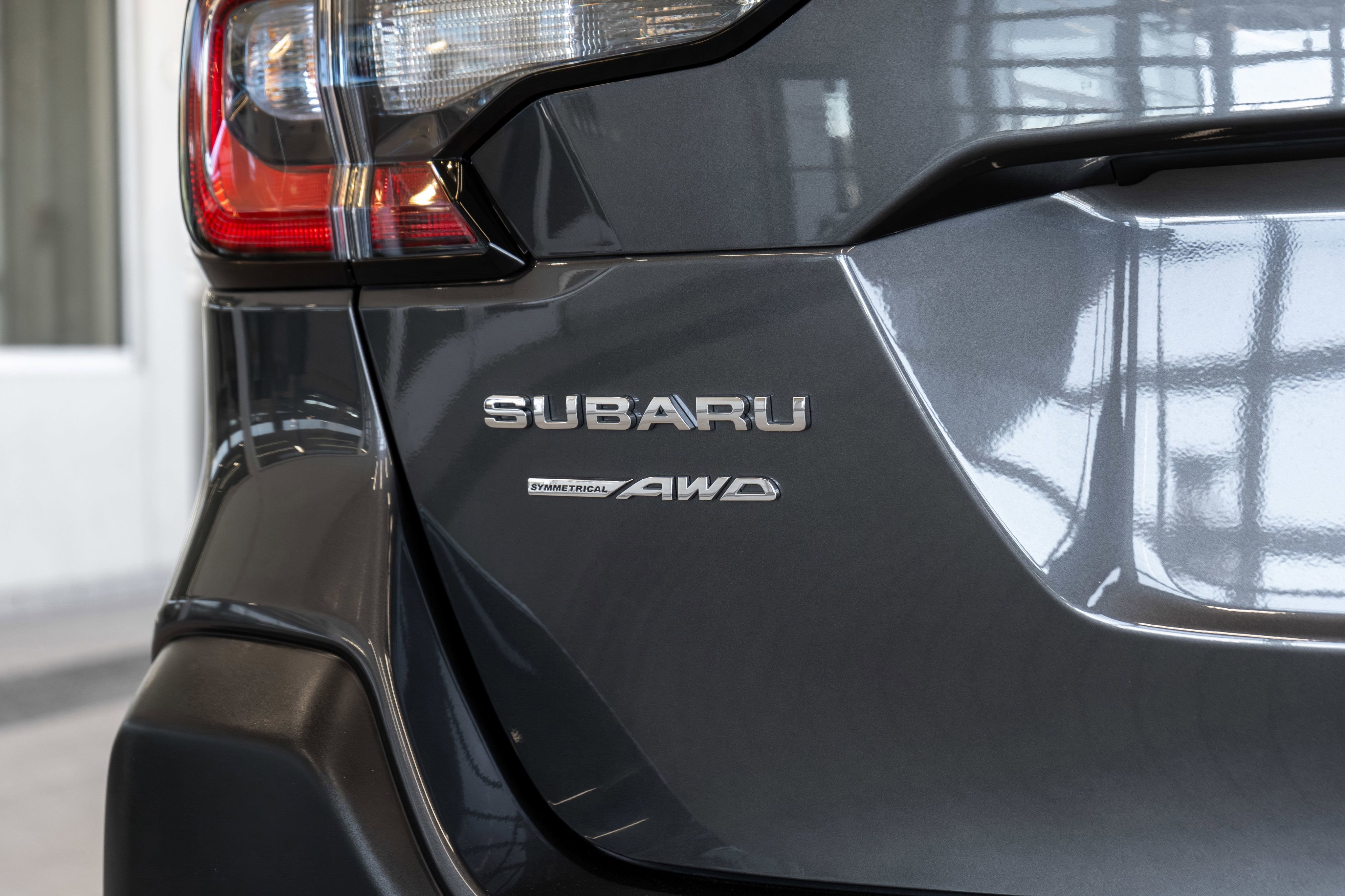 Used 2025 Subaru Outback Limited image 22