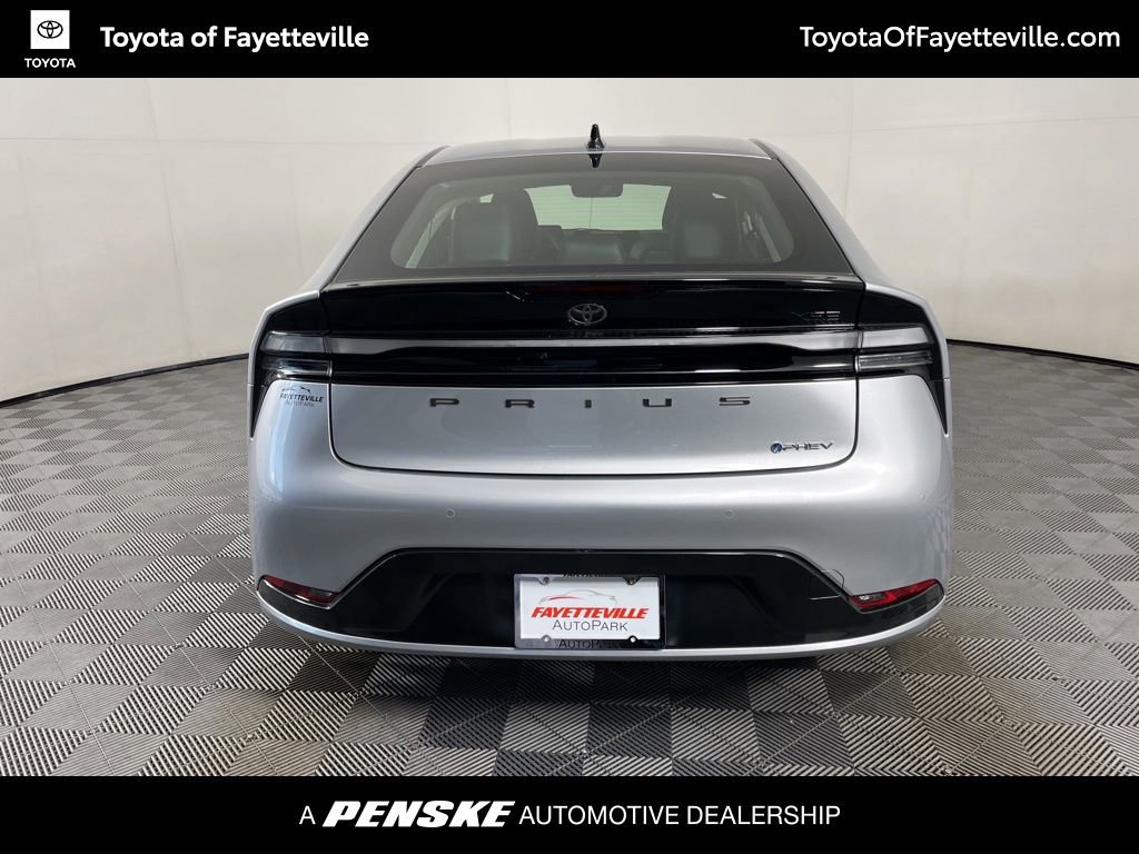 New 2026 Toyota Prius Plug-In Hybrid image 4