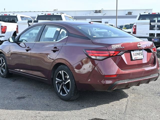 Used 2024 Nissan Sentra SV image 9