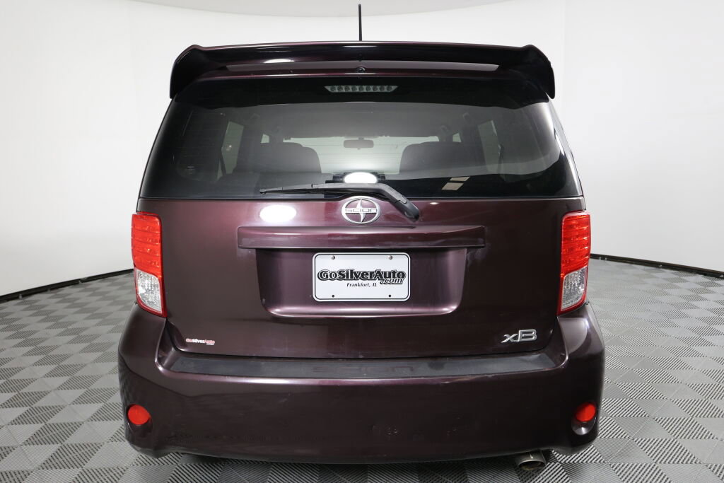 Used 2012 Scion xB image 3