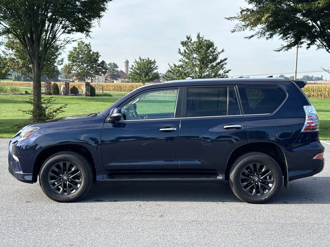 Used 2021 Lexus GX 460 Premium w/ Premium Package AWD/4WD image 5
