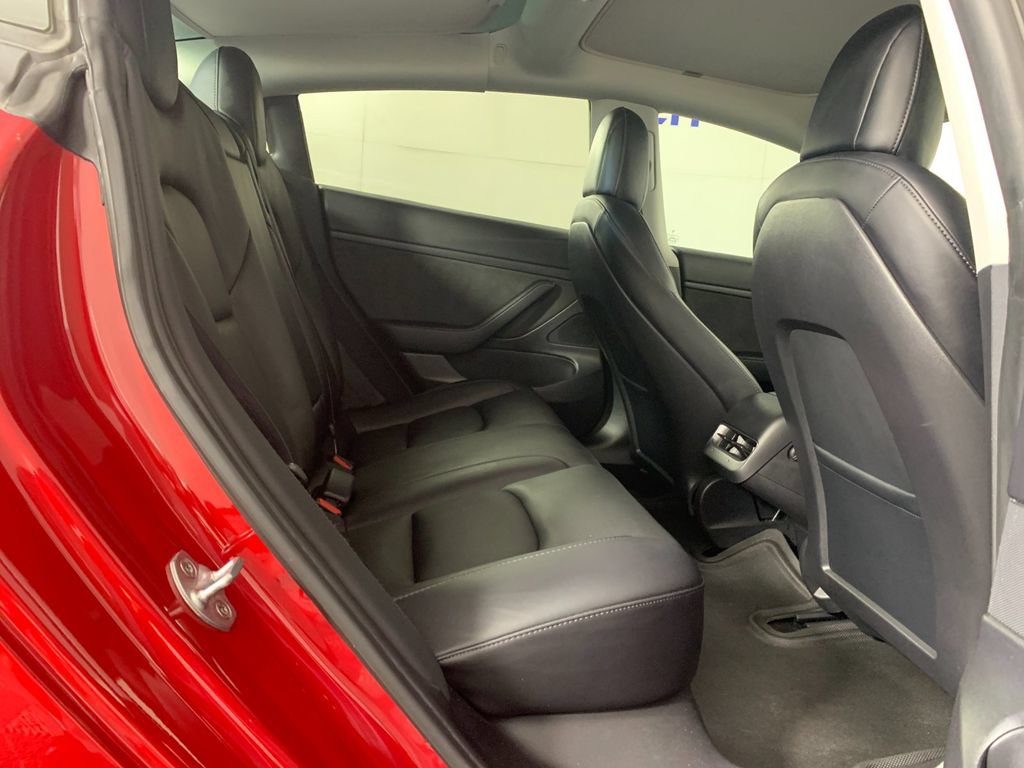 Used 2021 Tesla Model 3 Standard Range RWD image 32
