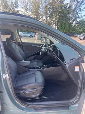 Used 2023 Kia Niro Wind w/ Wind Preserve Package FWD image 12