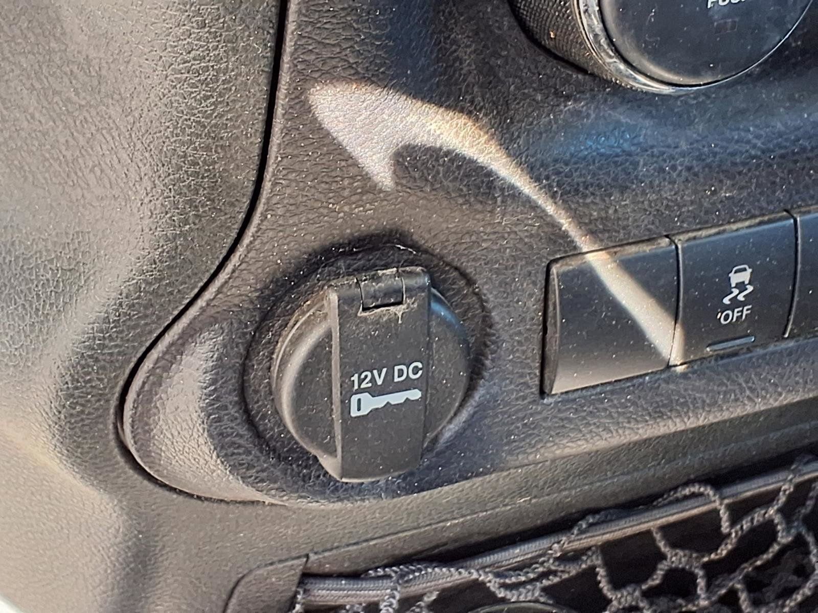 Used 2016 Jeep Wrangler Unlimited Sport AWD/4WD image 24