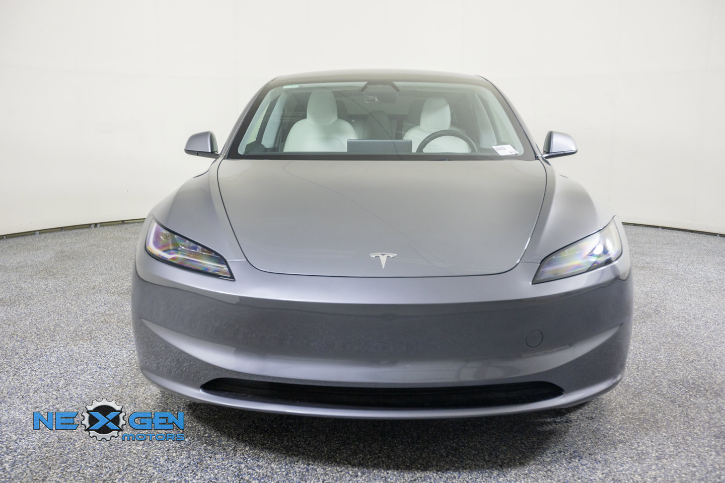 Used 2025 Tesla Model 3 Long Range AWD/4WD image 3