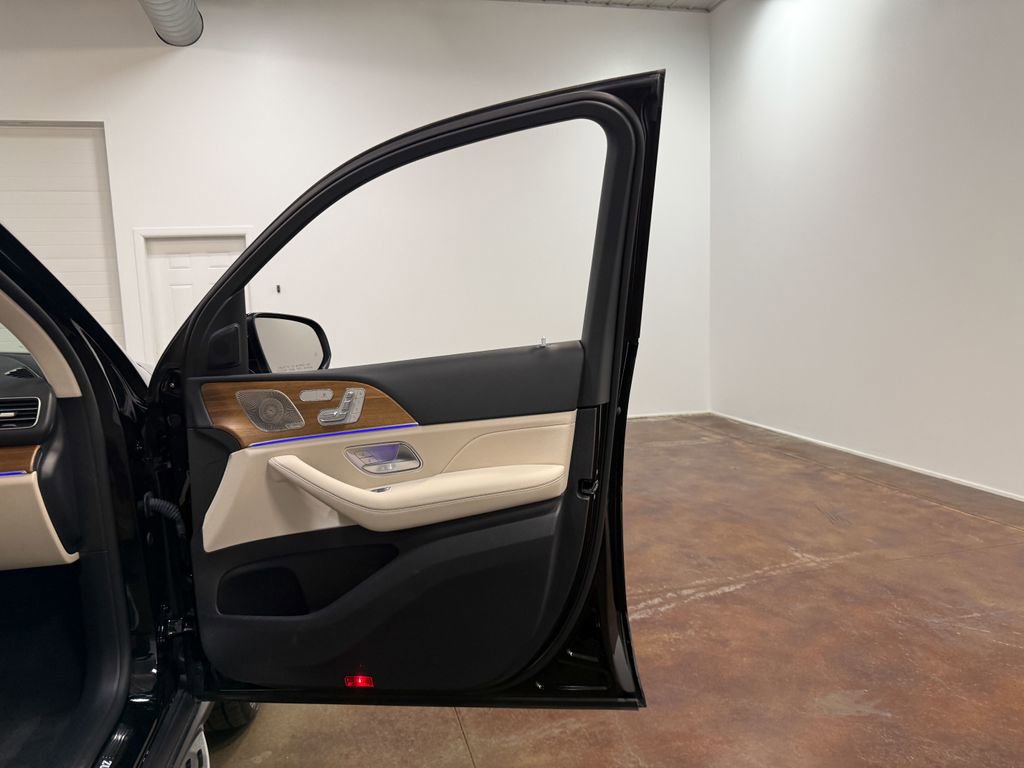 Used 2023 Mercedes-Benz GLE 350 4MATIC w/ 3rd Row Seat Package image 62