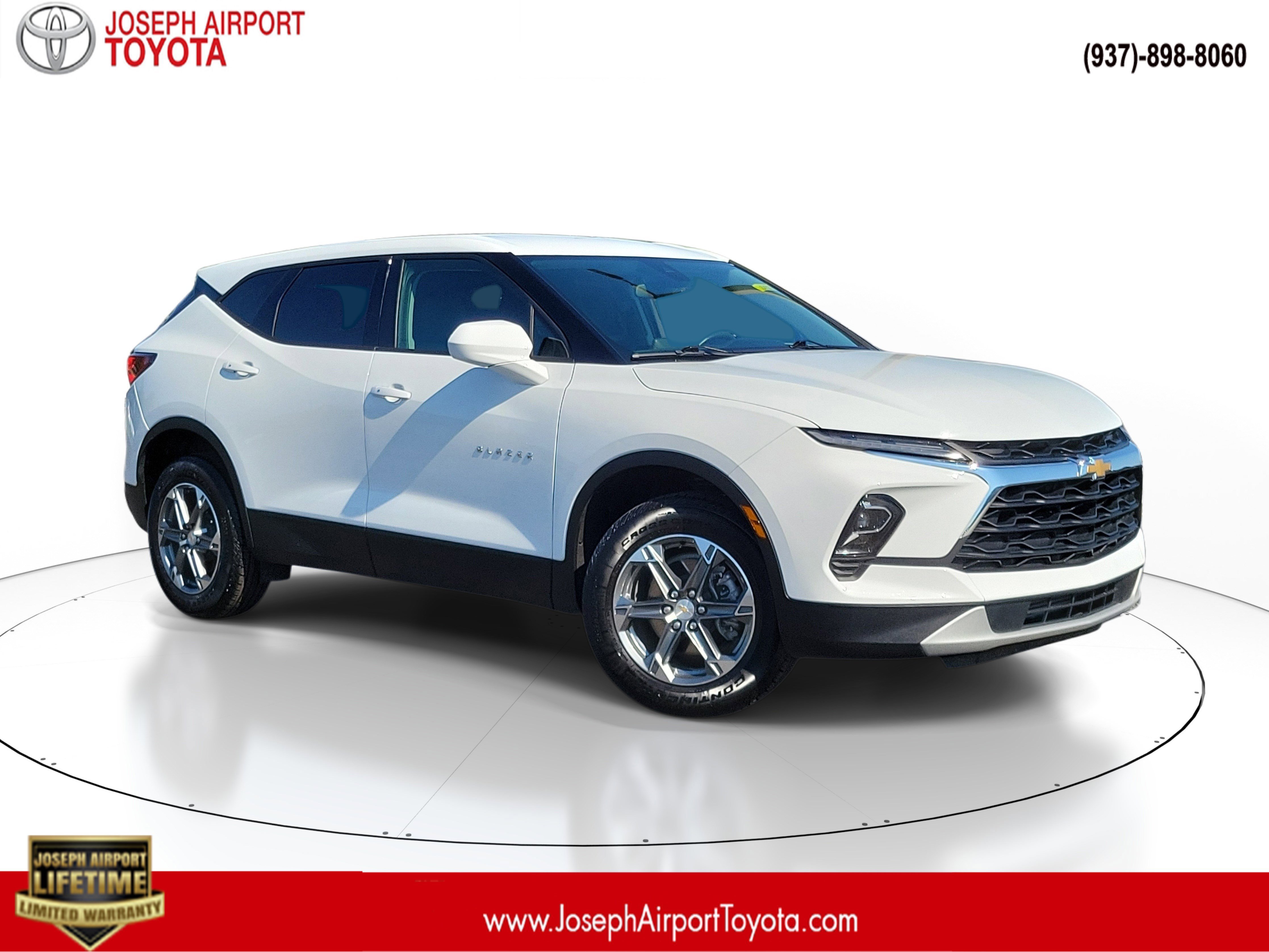 Used 2025 Chevrolet Blazer LT AWD/4WD image 1