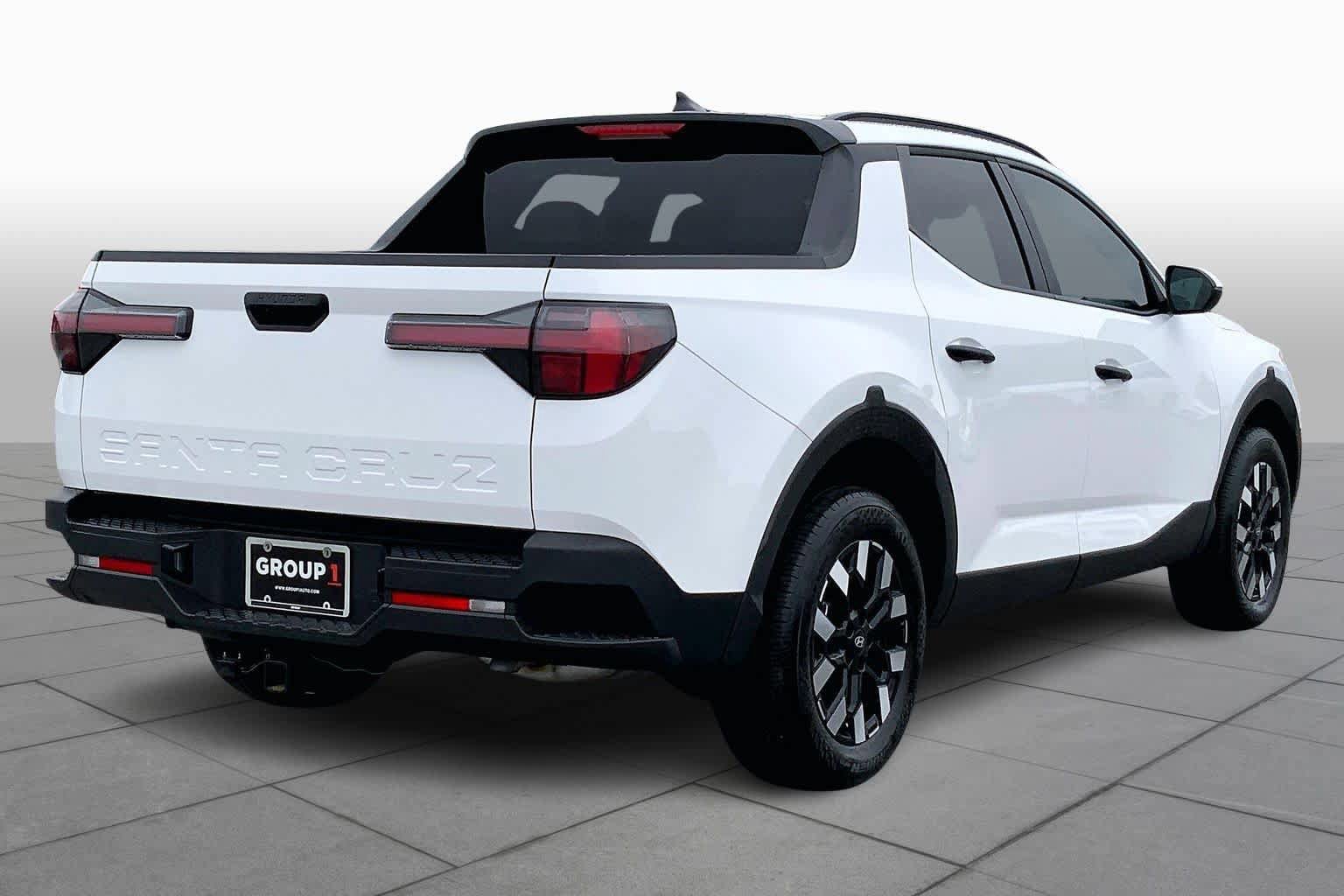 Used 2025 Hyundai Santa Cruz SEL image 12
