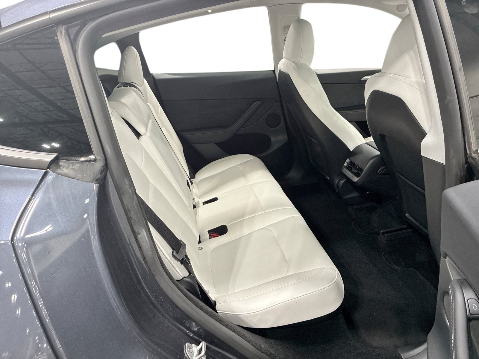 Certified 2023 Tesla Model Y Long Range AWD/4WD image 11