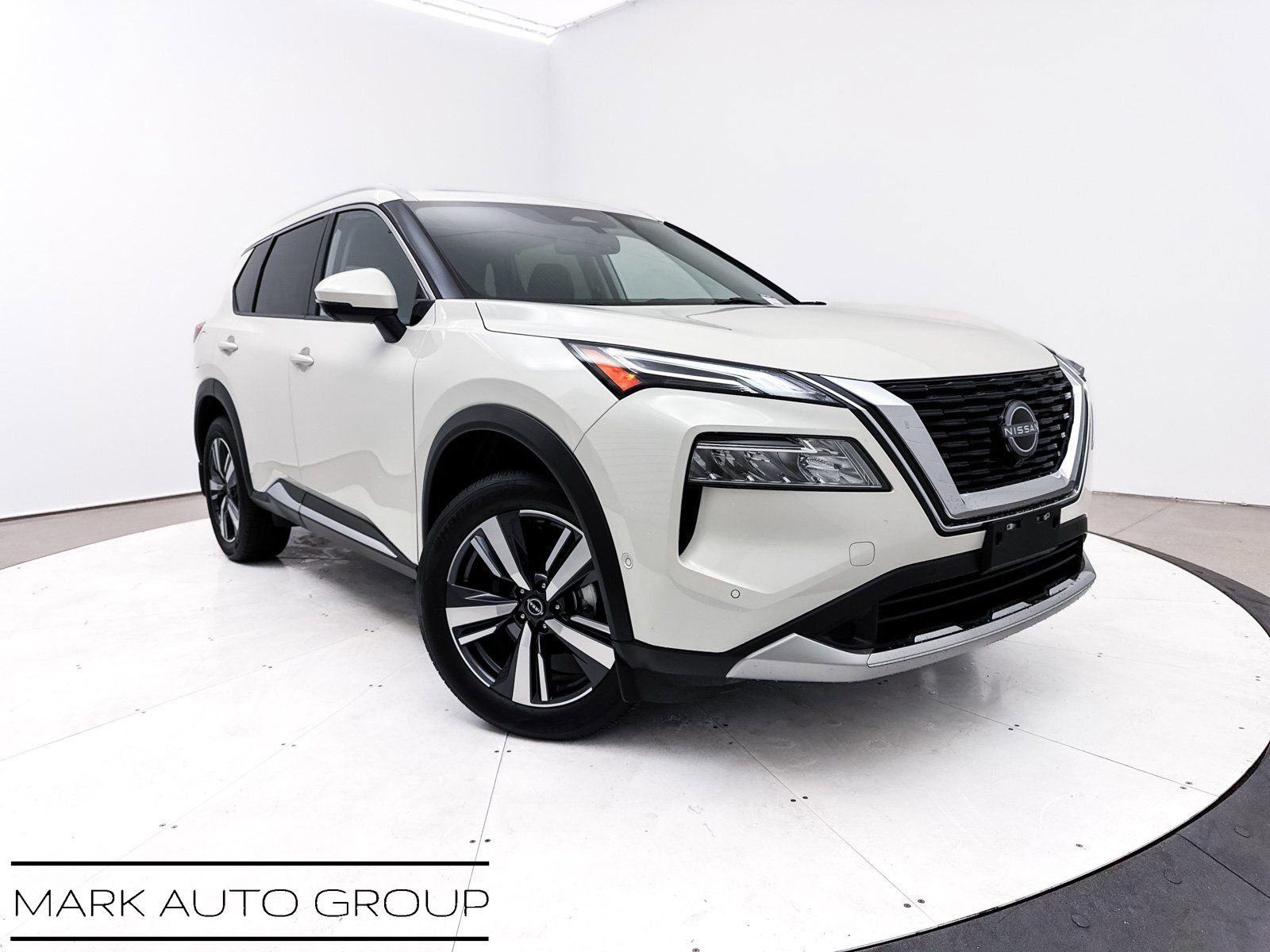 Used 2023 Nissan Rogue Platinum