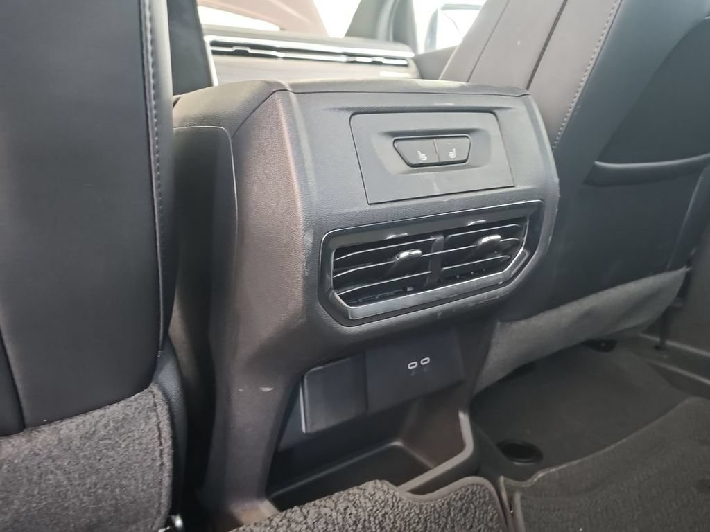 Certified 2025 GMC Sierra EV Denali AWD/4WD image 20