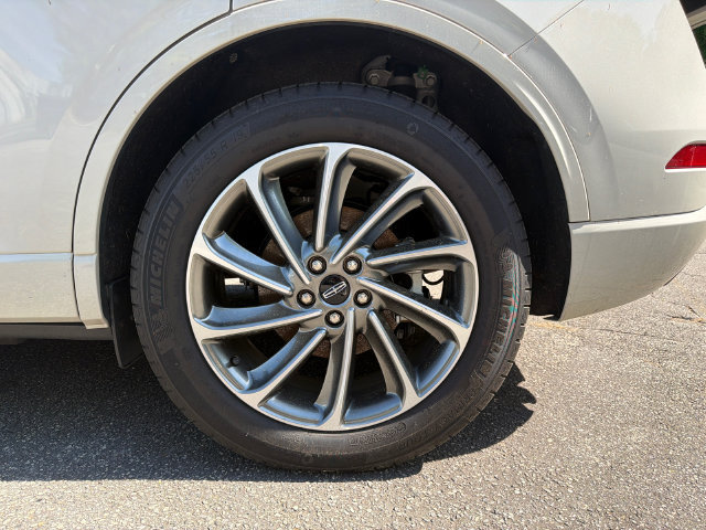 Used 2024 Lincoln Corsair Grand Touring AWD/4WD image 23