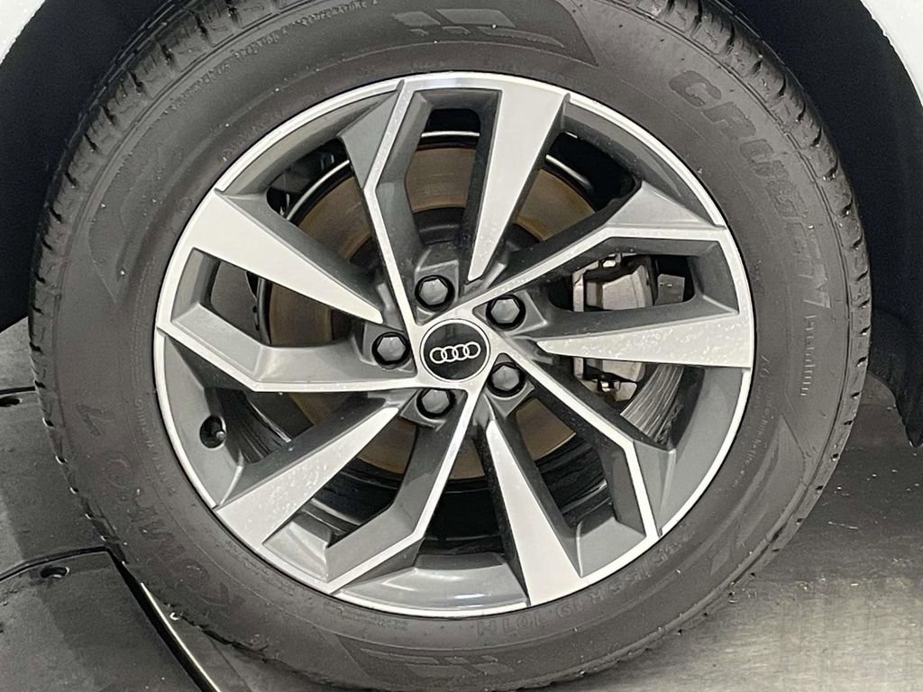 Certified 2023 Audi Q5 2.0T Premium image 13