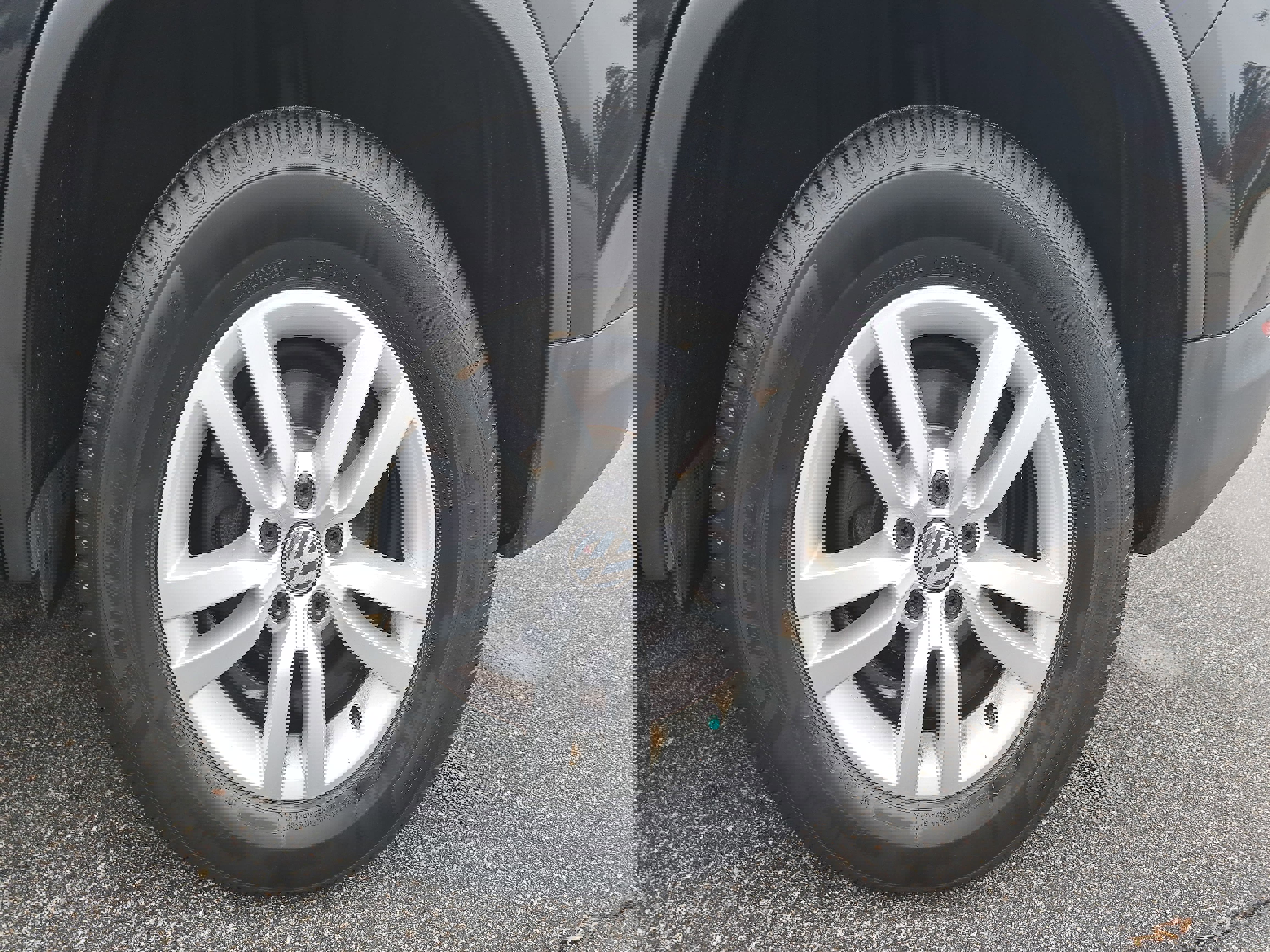 Used 2015 Volkswagen Tiguan S image 30