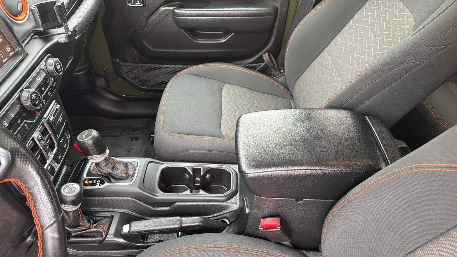 Used 2022 Jeep Gladiator Mojave w/ LED Lighting Group image 20