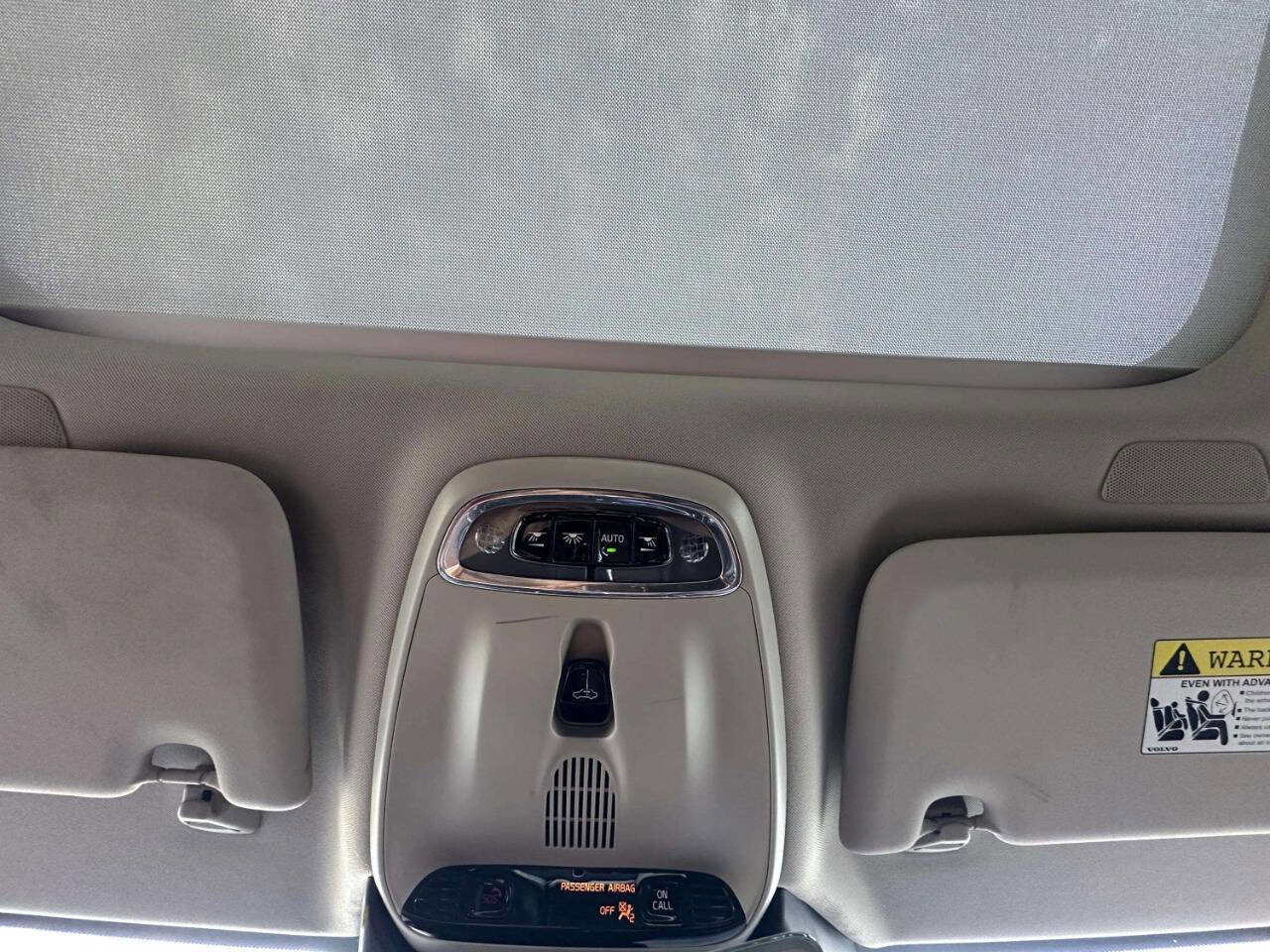 Used 2019 Volvo S60 T6 Momentum w/ Multimedia Package AWD/4WD image 41