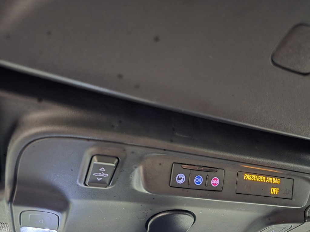 Used 2019 Chevrolet Camaro SS image 31