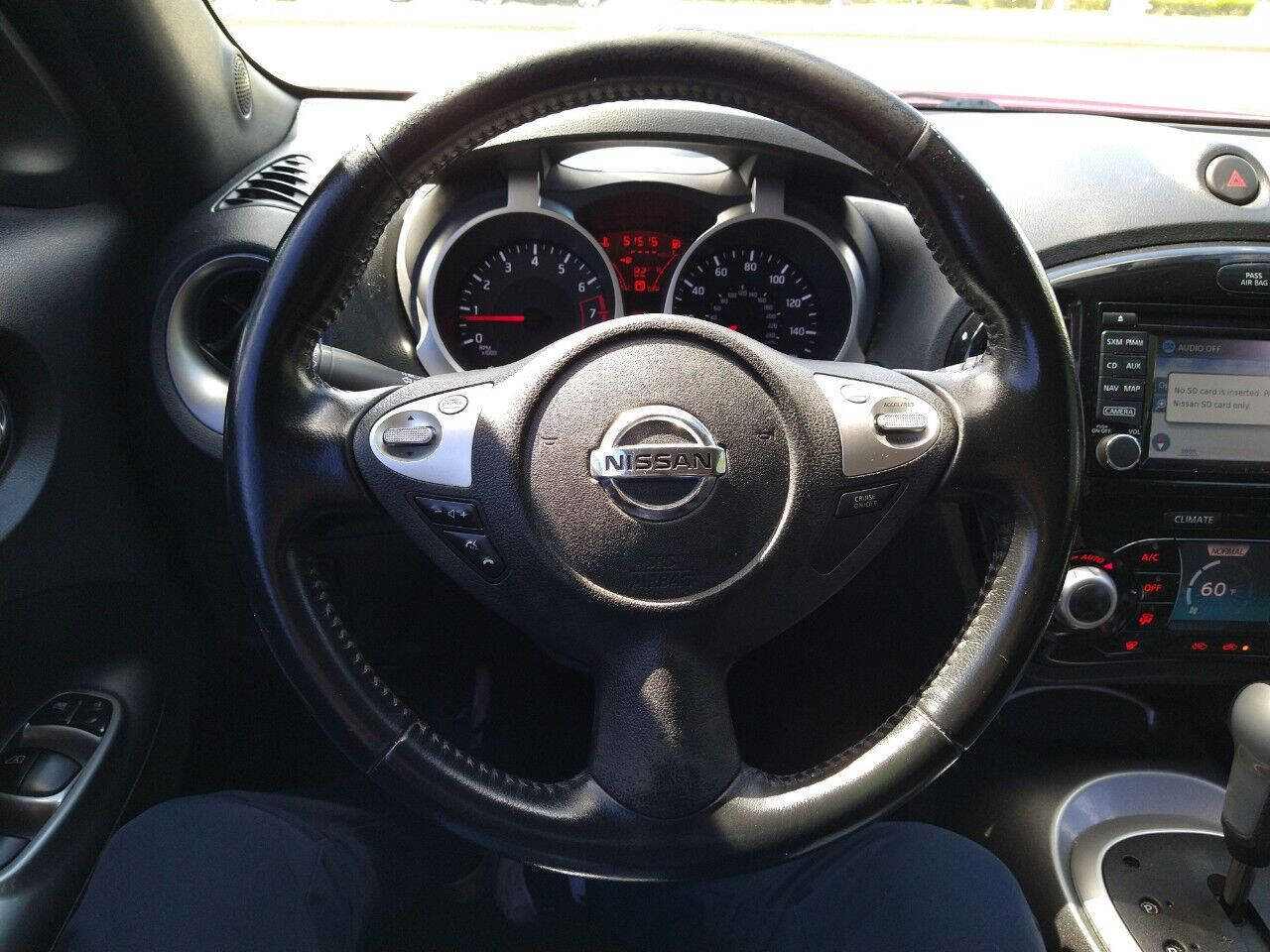 Used 2015 Nissan Juke SV w/ Technology Package image 47
