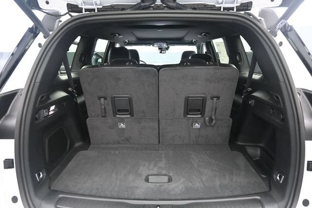 New 2026 Jeep Grand Cherokee L Limited w/ Limited Altitude Package AWD/4WD image 32