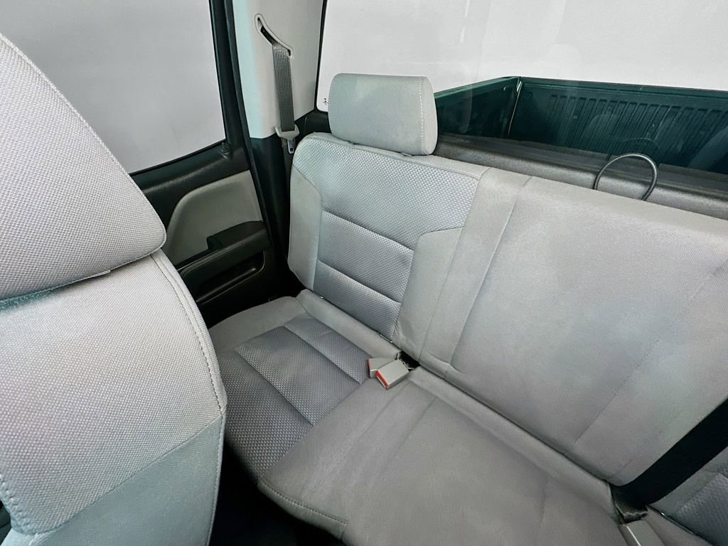 Used 2019 Chevrolet Silverado 2500 W/T image 12