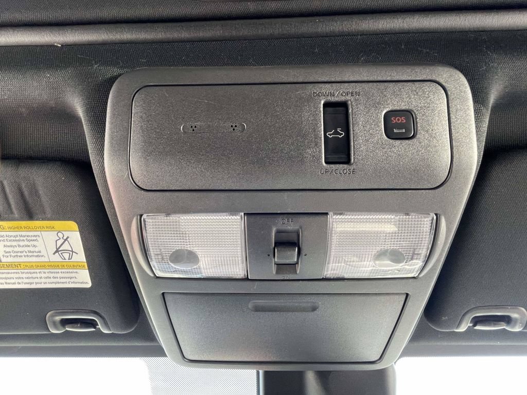 Used 2023 Nissan Frontier PRO-4X w/ Pro-4X Premium Package AWD/4WD image 39