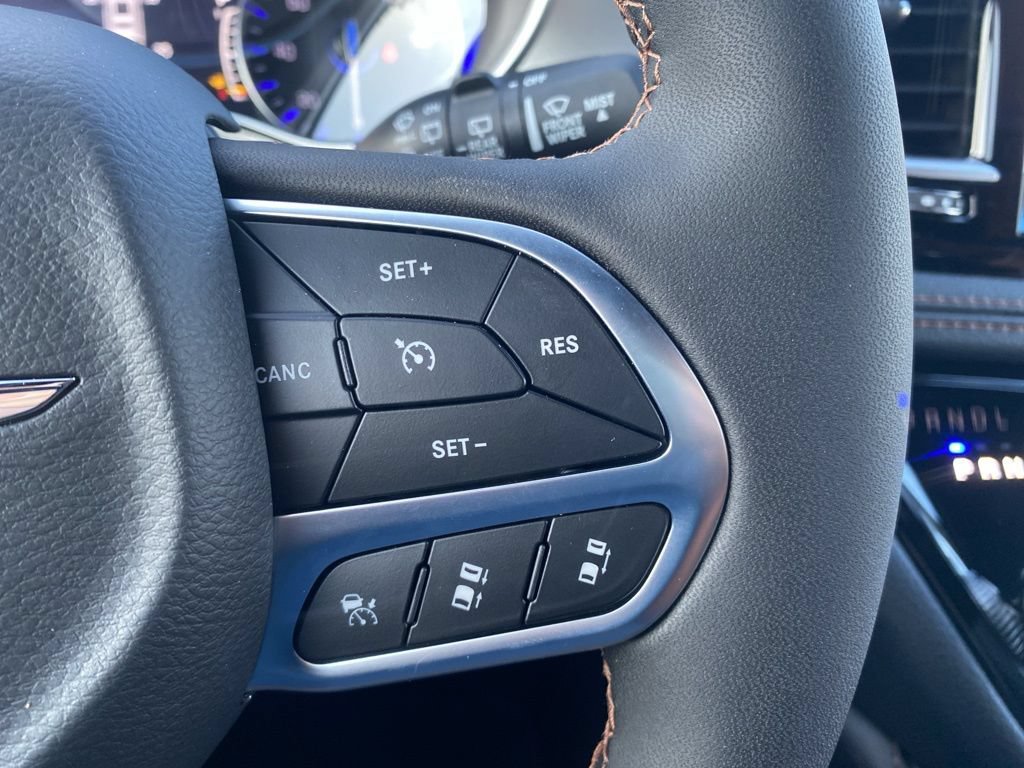 New 2026 Chrysler Pacifica Pinnacle AWD/4WD image 26