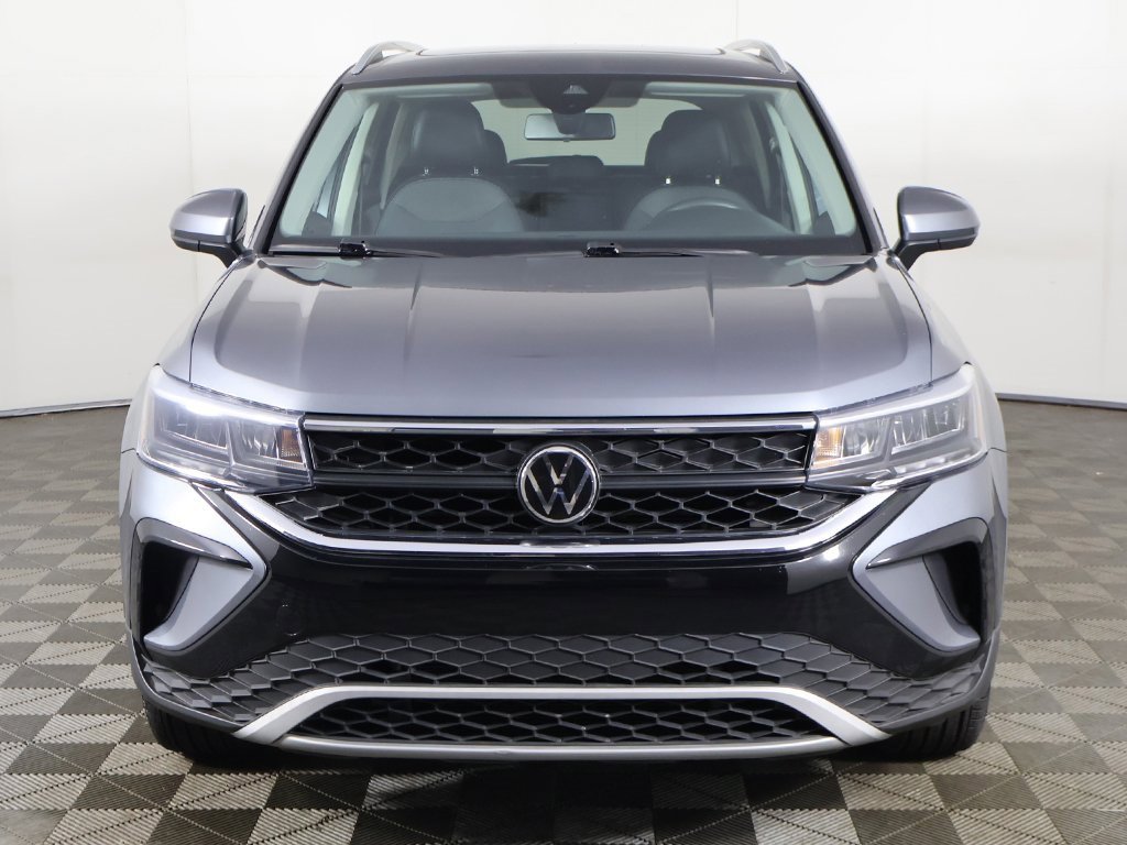 Used 2022 Volkswagen Taos SE image 11
