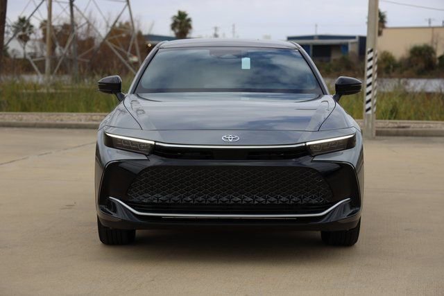 New 2026 Toyota Crown Limited image 2