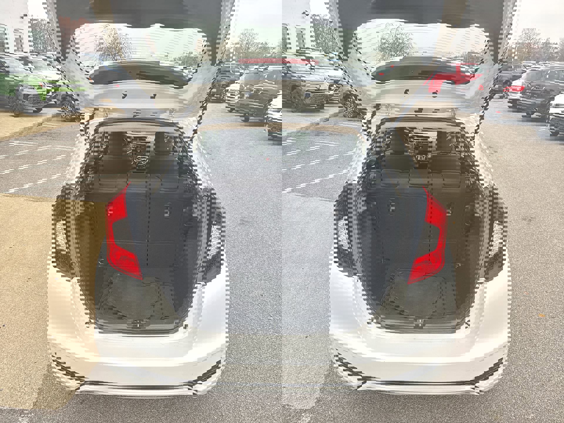 Used 2020 Honda Fit EX image 27