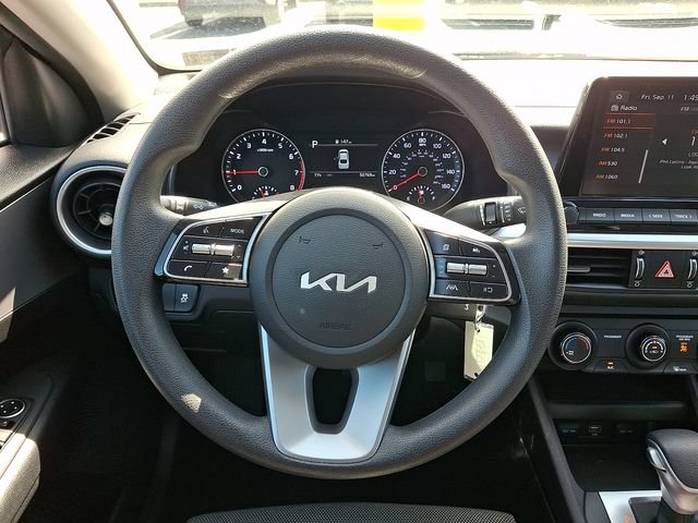 Certified 2023 Kia Forte LXS FWD image 18