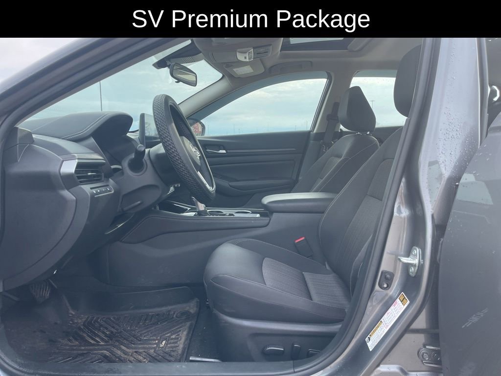 Used 2024 Nissan Altima 2.5 SV w/ SV Premium Package image 10
