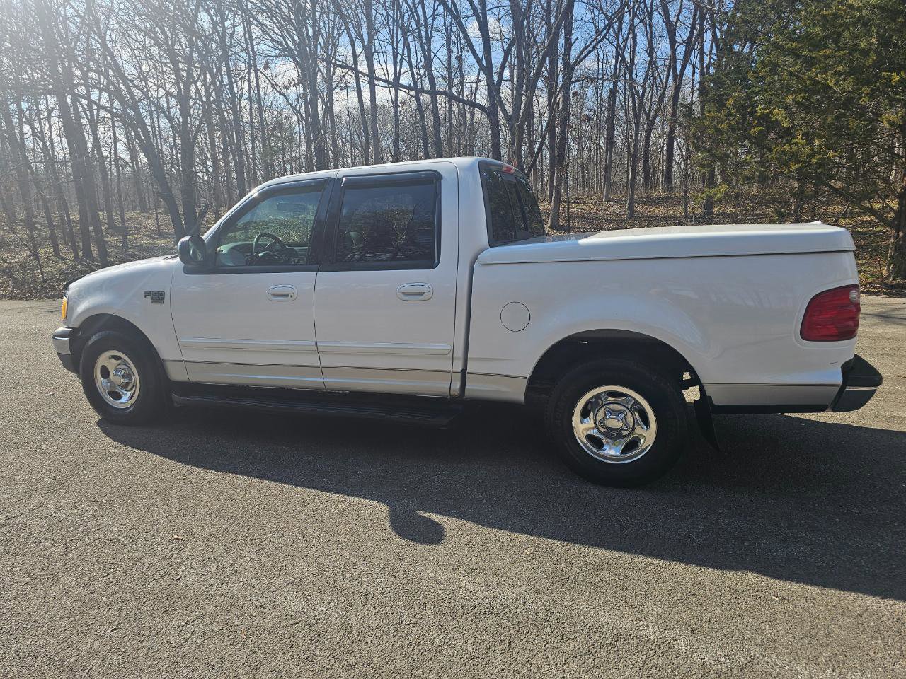 Used 2001 Ford F150 XLT image 9