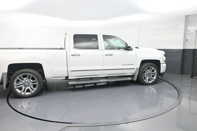 Used 2018 Chevrolet Silverado 1500 LTZ Z71 w/ LTZ Plus Package AWD/4WD image 9