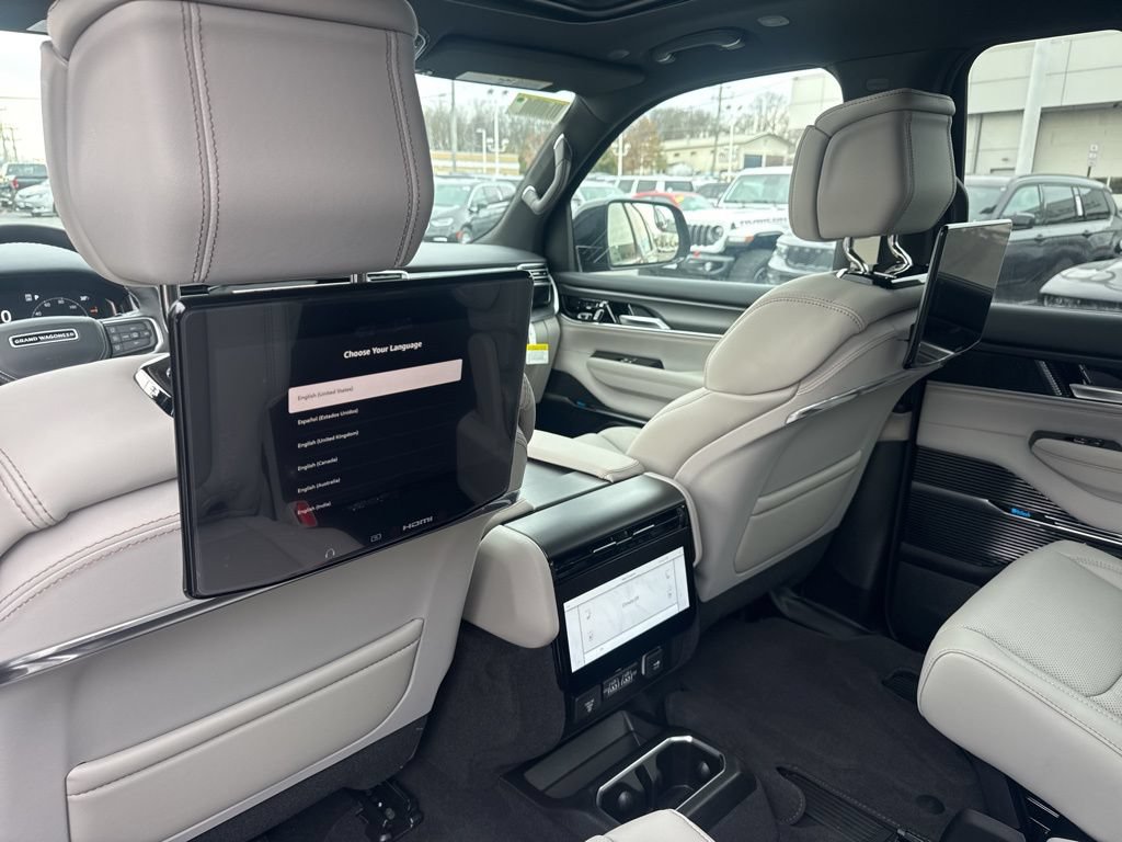 New 2026 Jeep Grand Wagoneer Summit w/ Rear Seat Video Group I AWD/4WD image 15