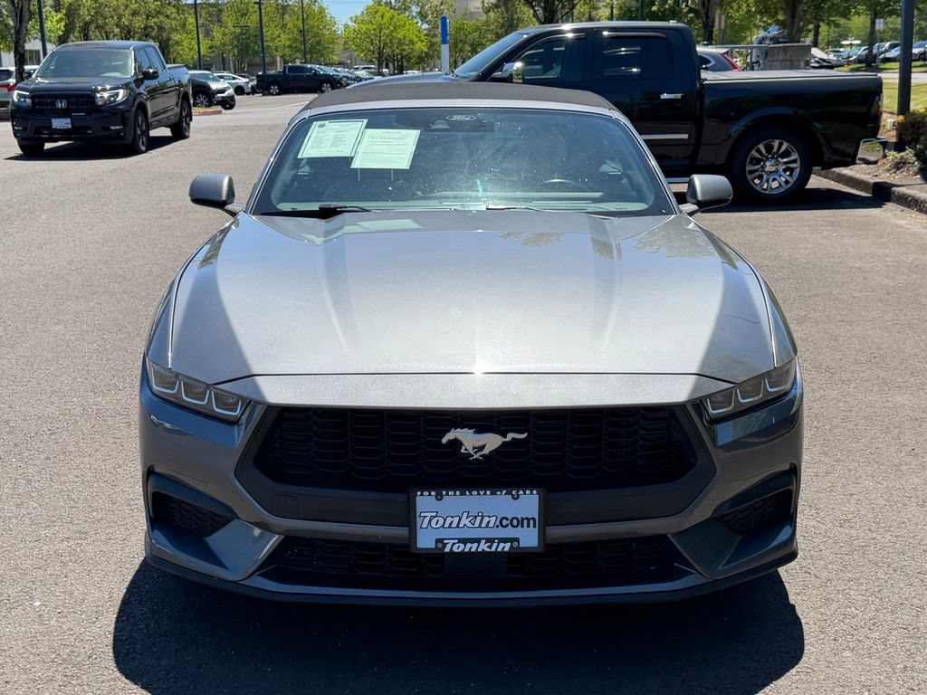 Used 2024 Ford Mustang Premium RWD image 3